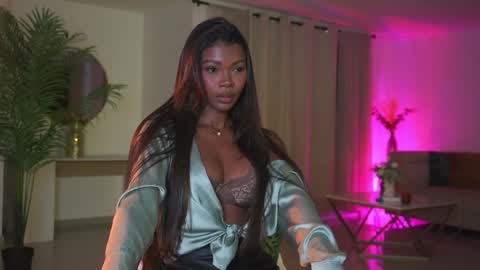 Snapshot of astrea_1 chatting on January 22, 2:59 am Astrea online show from January 22, 2:59 am