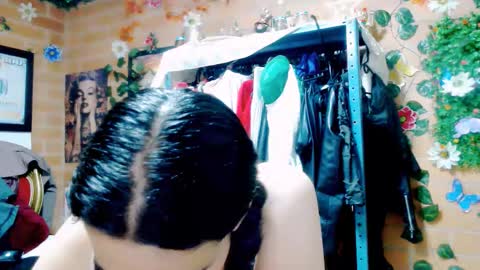 Snapshot of astrid_hauser66 chatting on October 16, 1:49 am astrid_hauser66 online show from October 16, 1:49 am