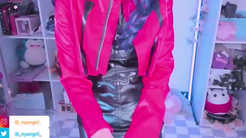 Bonnie online show from September 22, 6:45 pm