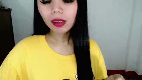 Snapshot of asuna_charming chatting on September 25, 5:31 pm asuna_charming online show from September 25, 5:31 pm