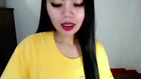 Snapshot of asuna_charming chatting on October 14, 6:55 pm asuna_charming online show from October 14, 6:55 pm