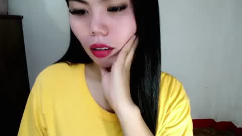 Snapshot of asuna_charming chatting on October 16, 7:13 pm asuna_charming online show from October 16, 7:13 pm