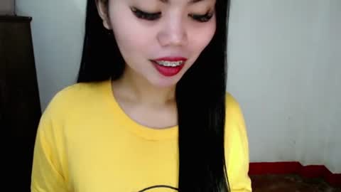 Snapshot of asuna_charming chatting on October 17, 7:18 pm asuna_charming online show from October 17, 7:18 pm