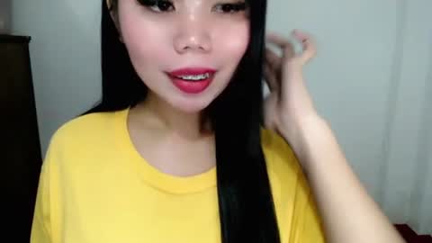 Snapshot of asuna_charming chatting on September 29, 6:07 pm asuna_charming online show from September 29, 6:07 pm