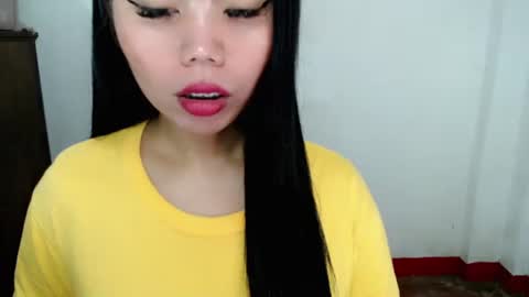 Snapshot of asuna_charming chatting on September 21, 8:13 pm asuna_charming online show from September 21, 8:13 pm