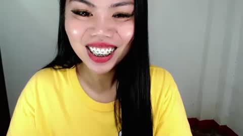 Snapshot of asuna_charming chatting on September 19, 7:34 am asuna_charming online show from September 19, 7:34 am