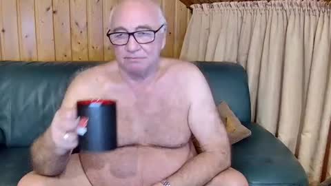Snapshot of asusandy chatting on February 17, 6:28 pm asusandy online show from February 17, 6:28 pm