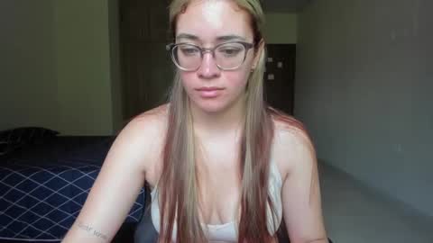 atenas online show from February 16, 6:21 pm