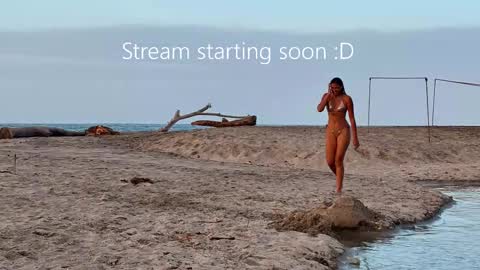 ATENEA MAKRI online show from September 15, 4:14 am