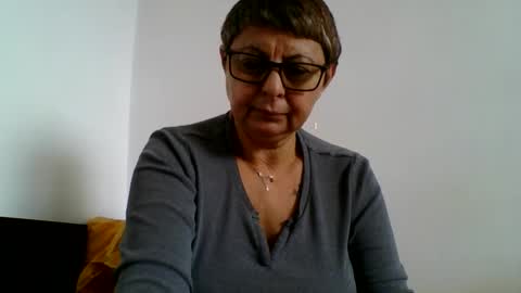 atikaarea online show from October 26, 9:21 am