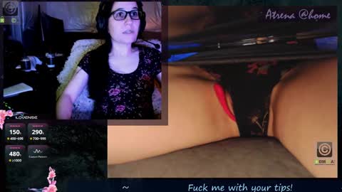 Snapshot of atrena chatting on October 1, 3:27 am Atrena online show from October 1, 3:27 am