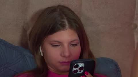 Audrey online show from October 19, 3:16 pm