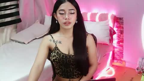 Snapshot of audreyblaise chatting on October 8, 2:30 am Audrey online show from October 8, 2:30 am