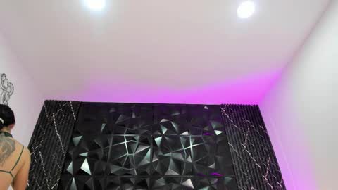 Audrey Hayworth online show from January 19, 12:48 pm