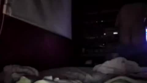 augustyz online show from April 27, 1:58 am