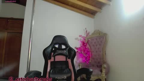 aura online show from January 14, 9:28 am