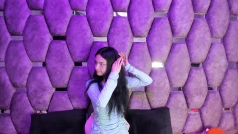 Snapshot of aurora18palmer chatting on October 6, 2:24 pm aurora online show from October 6, 2:24 pm