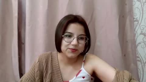 Kiara Xanthe online show from April 17, 11:45 am