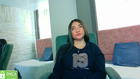 Aurora online show from September 21, 3:32 am