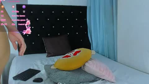 Snapshot of aurora_lenovic chatting on October 8, 3:40 pm aurora_lenovic online show from October 8, 3:40 pm