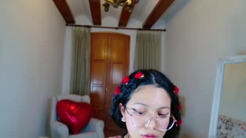 Snapshot of aurorasiera chatting on February 28, 10:06 pm Aurora online show from February 28, 10:06 pm