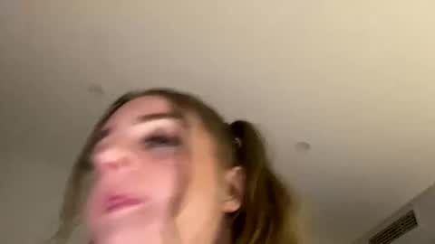 aussiecouple101798558 online show from January 31, 10:07 pm