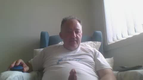 chatbateaussie online show from December 2, 2:10 am