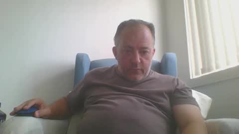 chatbateaussie online show from December 15, 2:07 am