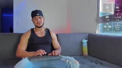 A online show from November 13, 9:39 pm