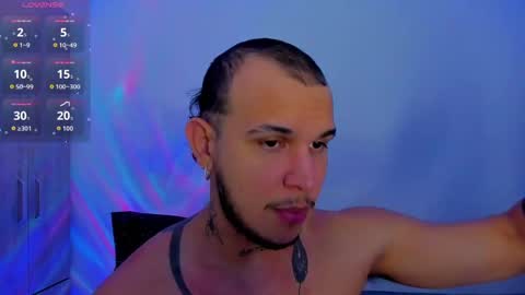 Snapshot of austin_curry chatting on October 2, 10:30 pm A online show from October 2, 10:30 pm