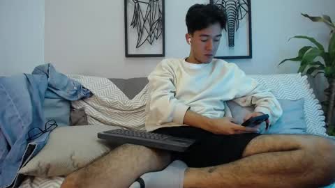 austinreeds online show from November 5, 3:47 pm