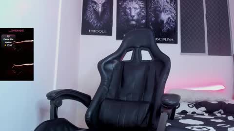 AustinTorres  online show from March 5, 1:36 am