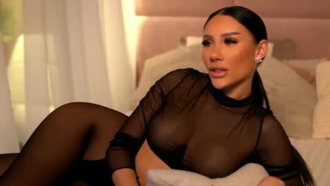 Ava online show from April 10, 1:22 am