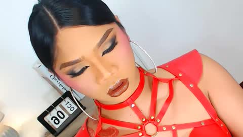 Snapshot of ava_lux chatting on October 11, 4:28 am Ava online show from October 11, 4:28 am