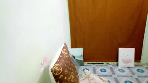 avacadaxcx online show from October 17, 2:15 am