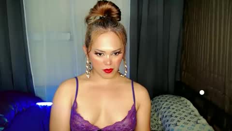 ts AvaXxL online show from March 10, 9:18 pm