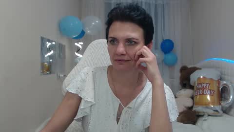 Snapshot of avasaturnian chatting on September 22, 4:55 pm avasaturnian online show from September 22, 4:55 pm