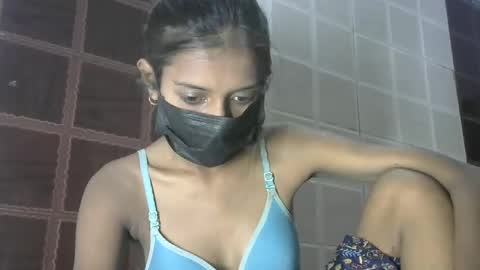 avery_lust01 online show from March 26, 5:46 am