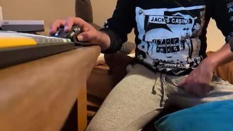 awaywego1 online show from January 8, 4:24 pm