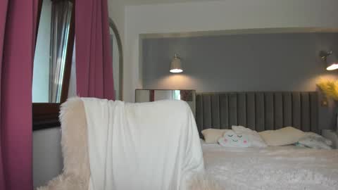 Jolie online show from September 13, 7:11 am