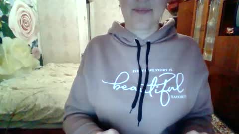 awesomeladyy online show from January 29, 5:45 pm