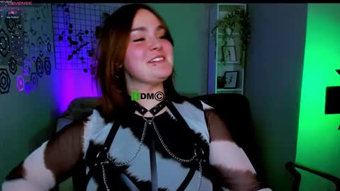 Snapshot of awesomemonica chatting on October 12, 11:50 pm monica online show from October 12, 11:50 pm