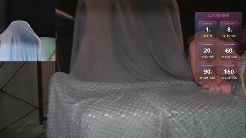 Axel online show from March 25, 4:58 pm