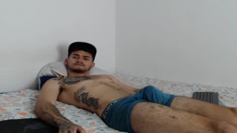 Snapshot of axel_ag chatting on February 19, 6:21 pm Axel online show from February 19, 6:21 pm