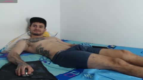 Snapshot of axel_ag chatting on March 9, 2:54 pm Axel online show from March 9, 2:54 pm