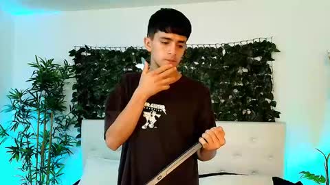 axel_draven online show from September 28, 11:30 am