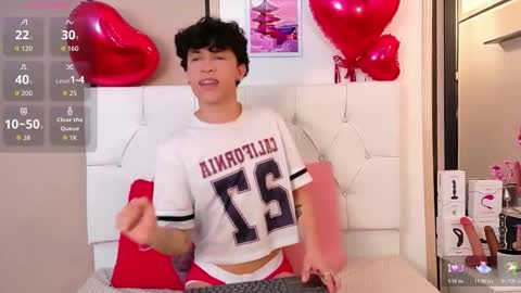 Axel Evanss online show from March 4, 1:19 pm