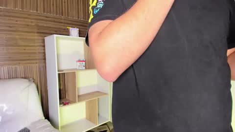 Snapshot of axel_grey_ chatting on September 11, 1:34 pm axel_grey_ online show from September 11, 1:34 pm
