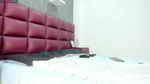 Snapshot of axel_grey_ chatting on September 12, 5:26 pm axel_grey_ online show from September 12, 5:26 pm