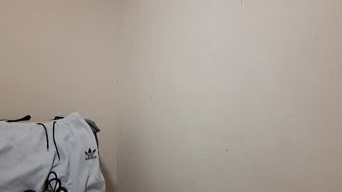 axel_rosse2 online show from December 14, 6:58 pm